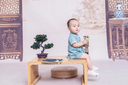 代怀生子好找吗6个月宝宝吃几勺米粉